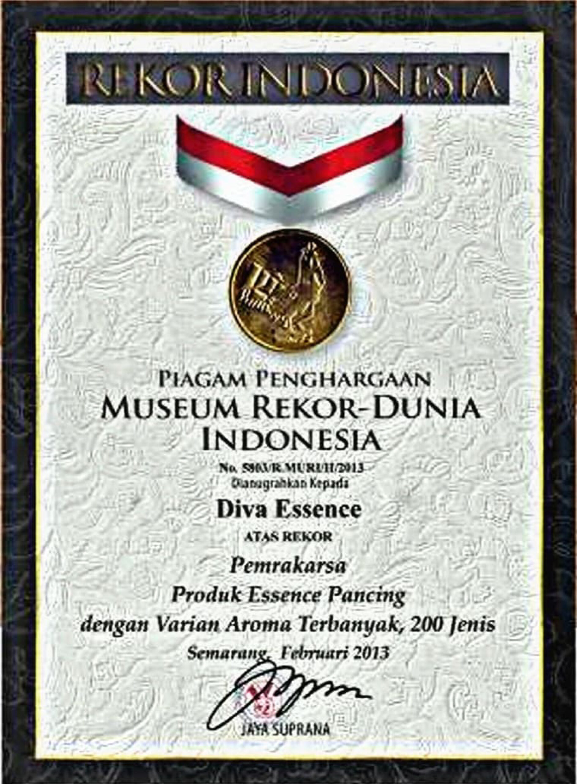 Rekor MURI Diva Essence
